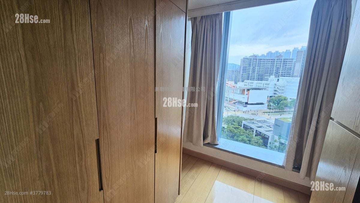 The Parkside Rental 3 Bedrooms , 2 Bathrooms 726 ft²