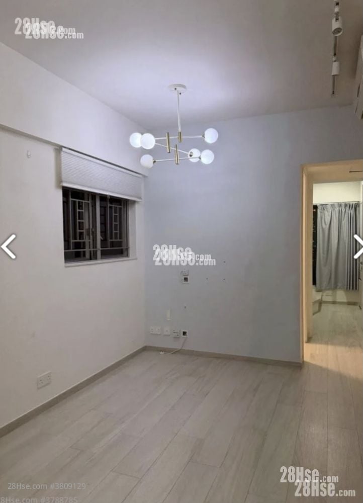 环宇海湾 租盘 3 房 , 2 浴室 722 平方尺