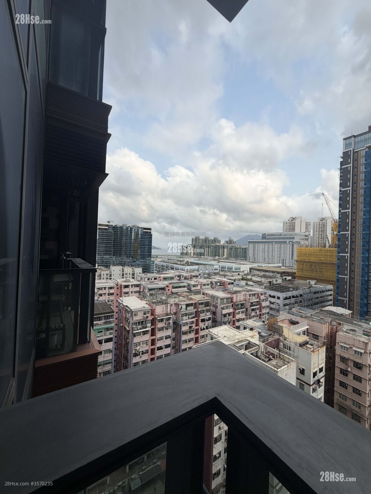 启岸 租盘 1 房 , 1 浴室 276 平方尺