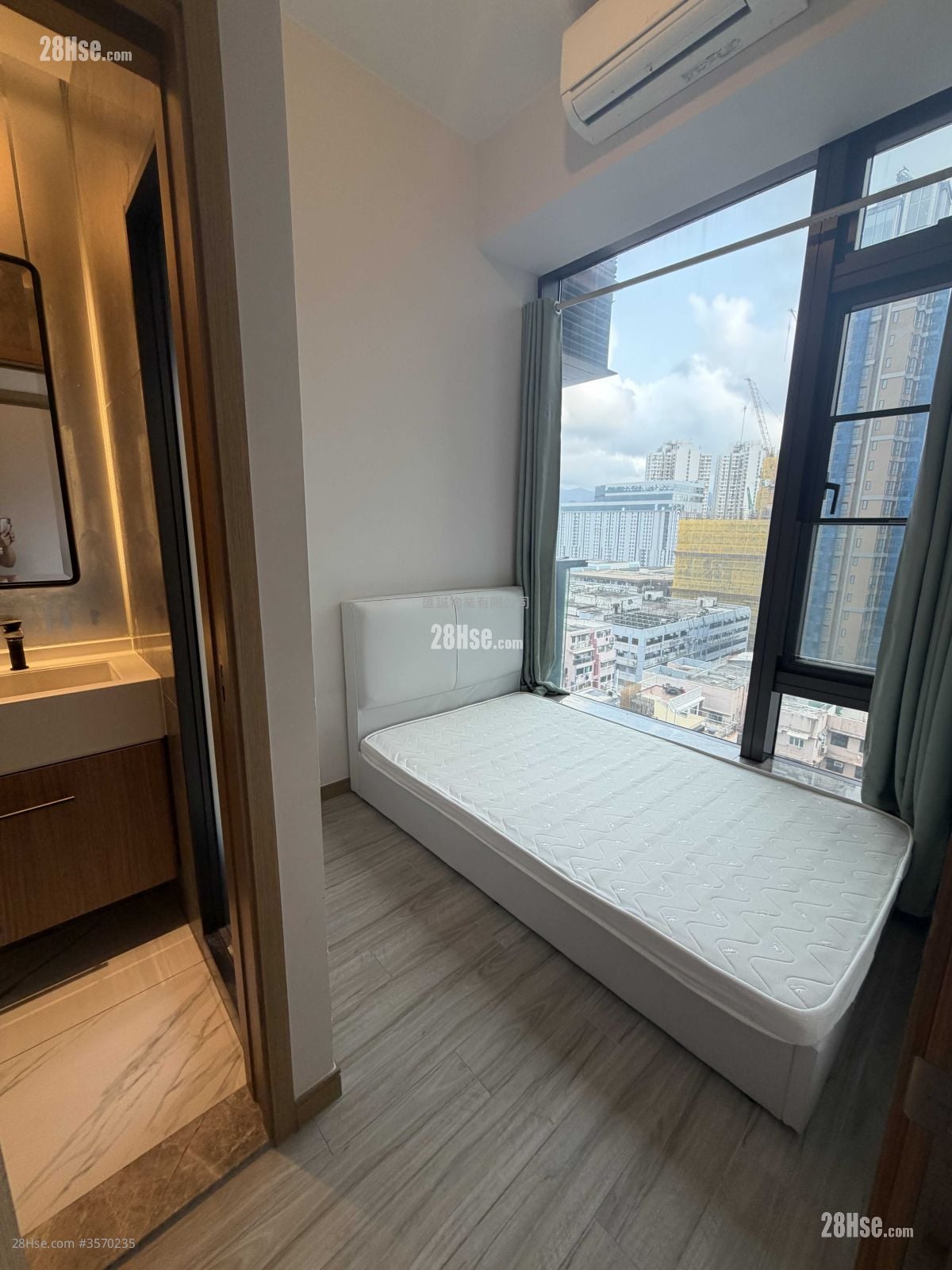 启岸 租盘 1 房 , 1 浴室 276 平方尺