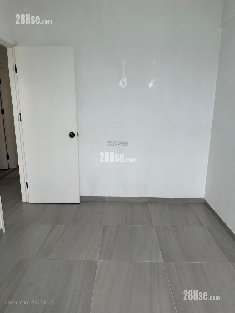 骆克大厦 租盘 2 房 , 1 浴室 552 平方尺