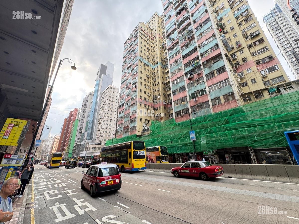 Metropole Building Rental Studio , 1 Bathroom 150 ft²