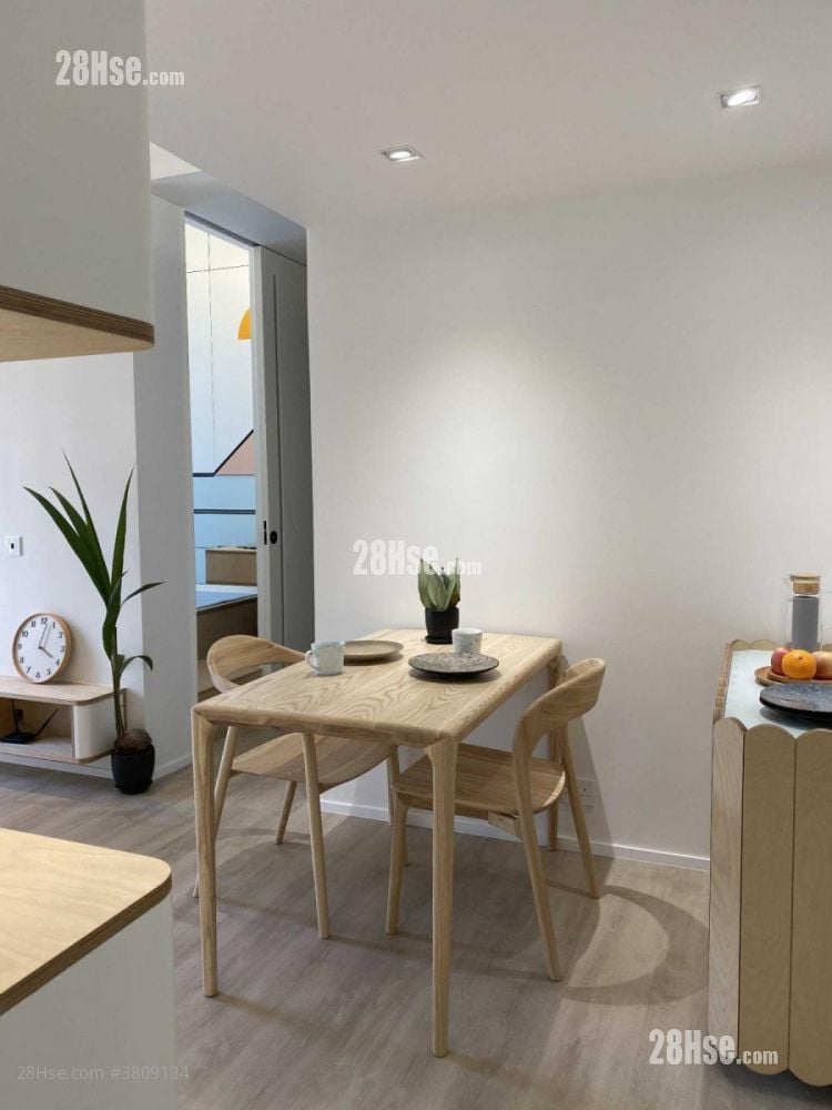 One New York 租盘 3 房 , 1 浴室 467 平方尺