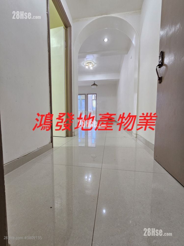 东卢大厦 租盘 3 房 , 1 浴室 493 平方尺