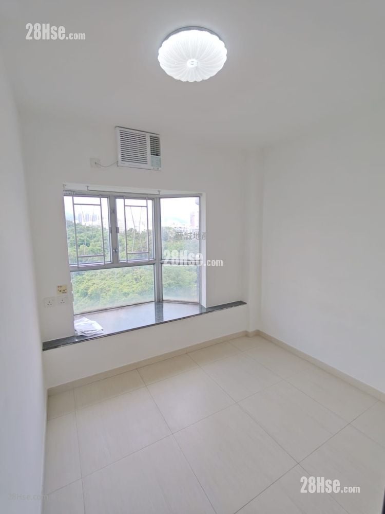 容龙居 售盘 4 房 , 3 浴室 970 平方尺