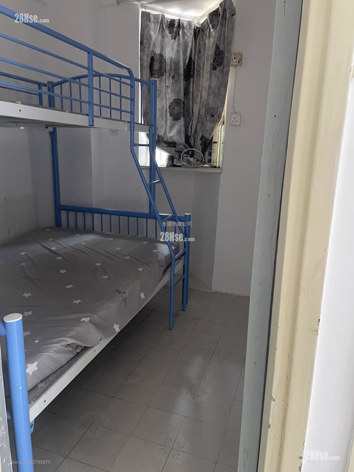 豪华阁 售盘 305 平方尺