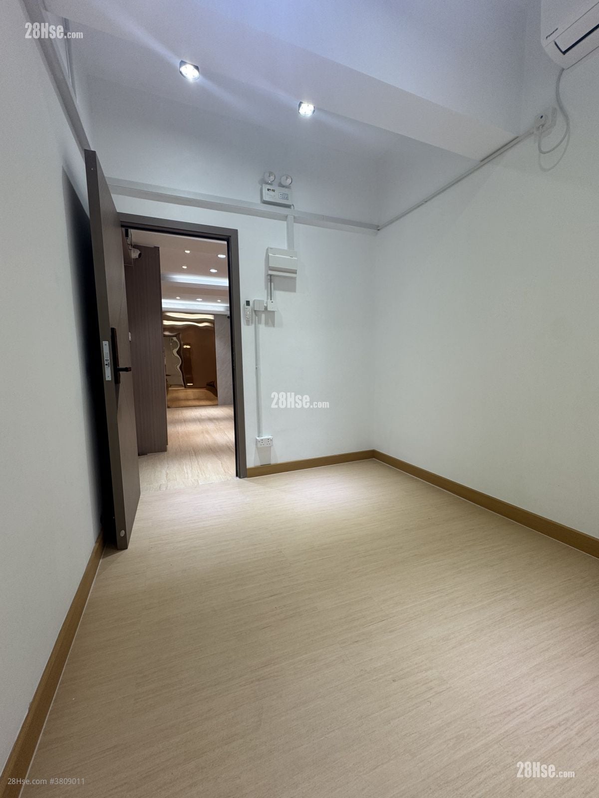 Yuet Kwong Industrial Building Rental