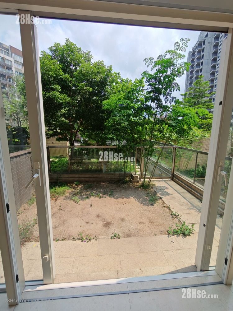 星堤 售盘 4 房 , 3 浴室 1,142 平方尺