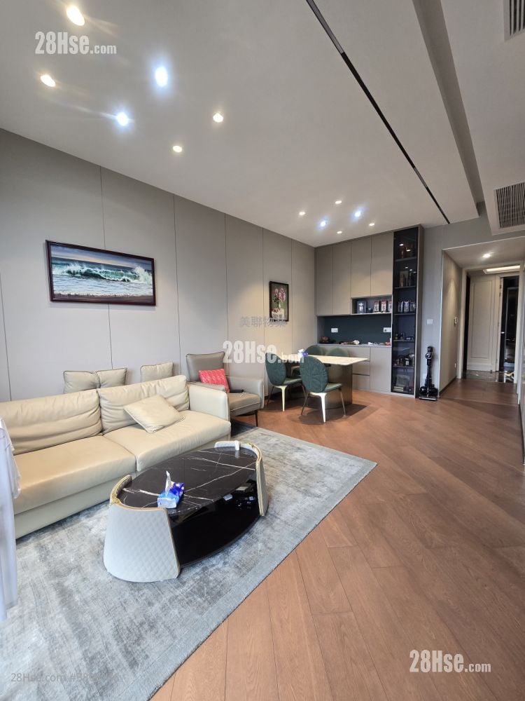 Eden Manor Rental 4 Bedrooms , 3 Bathrooms 1,314 ft²