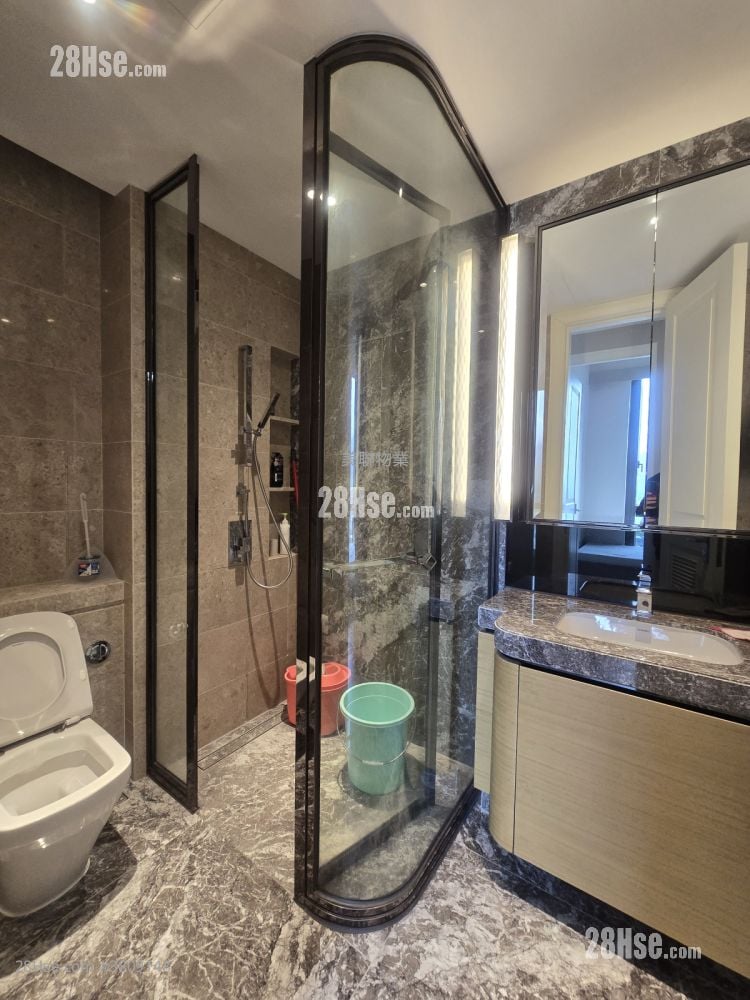 Eden Manor Rental 4 Bedrooms , 3 Bathrooms 1,314 ft²