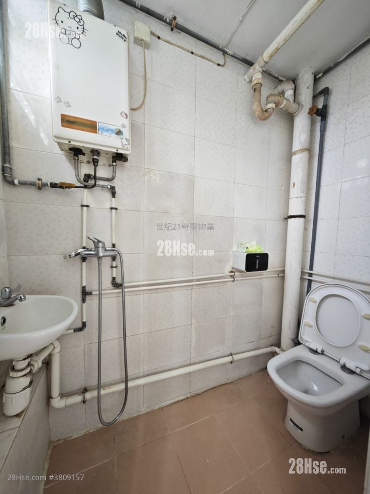 Cheung Wah Estate Rental 2 Bedrooms , 1 Bathroom 423 ft²