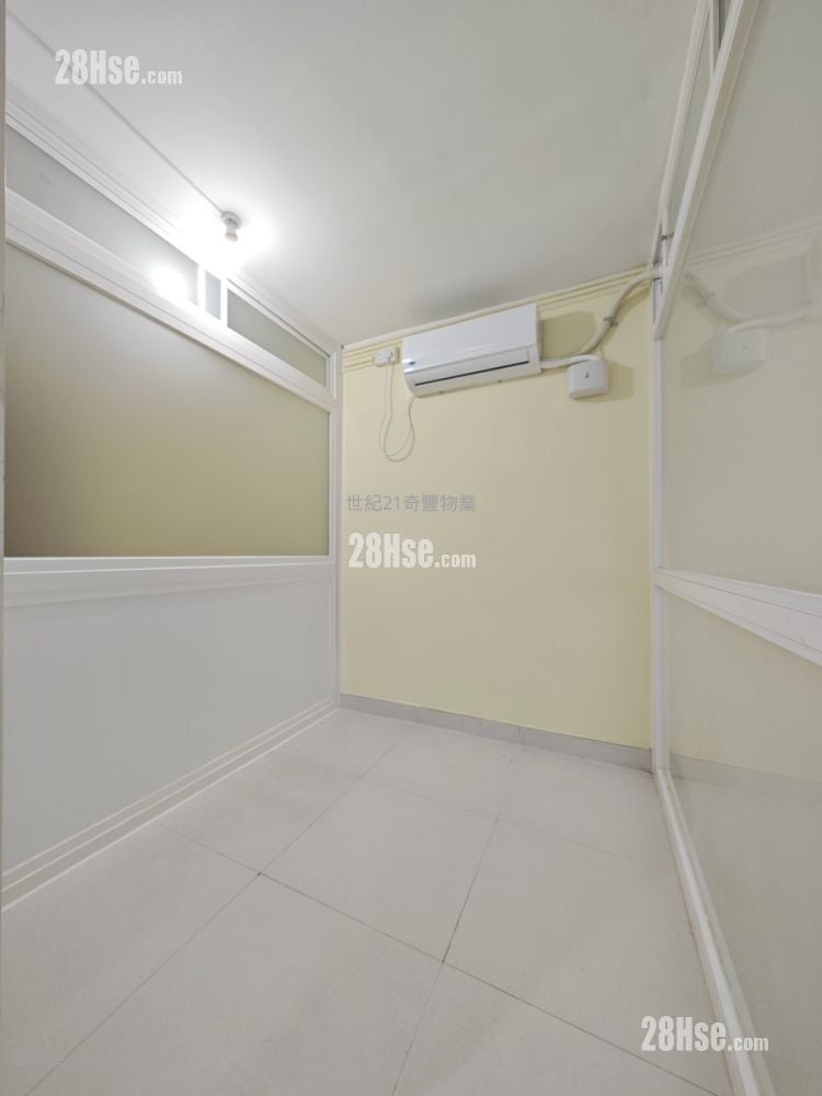 Cheung Wah Estate Rental 2 Bedrooms , 1 Bathroom 423 ft²