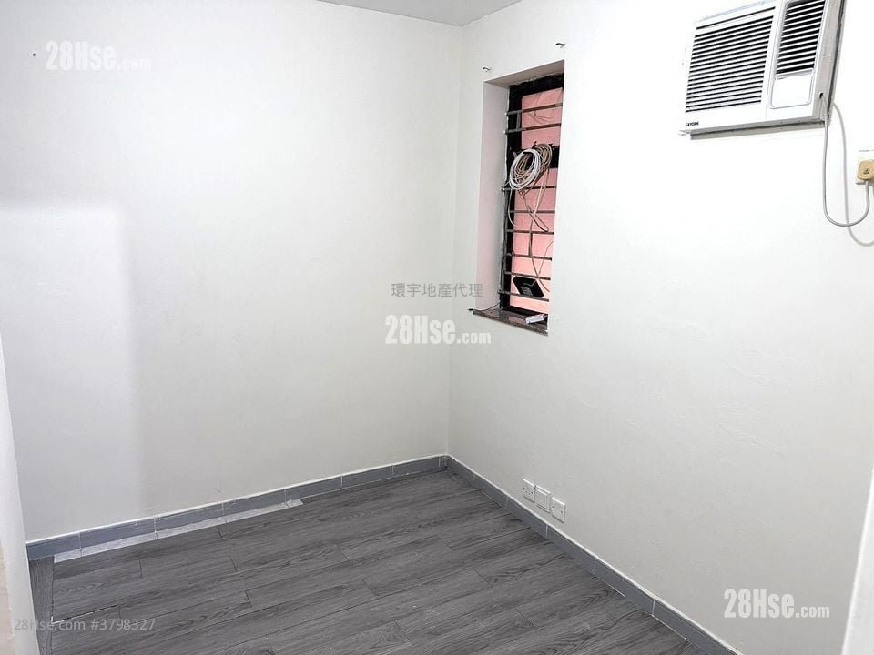 Chung Uk Tsuen Rental 2 Bedrooms , 1 Bathroom 350 ft²