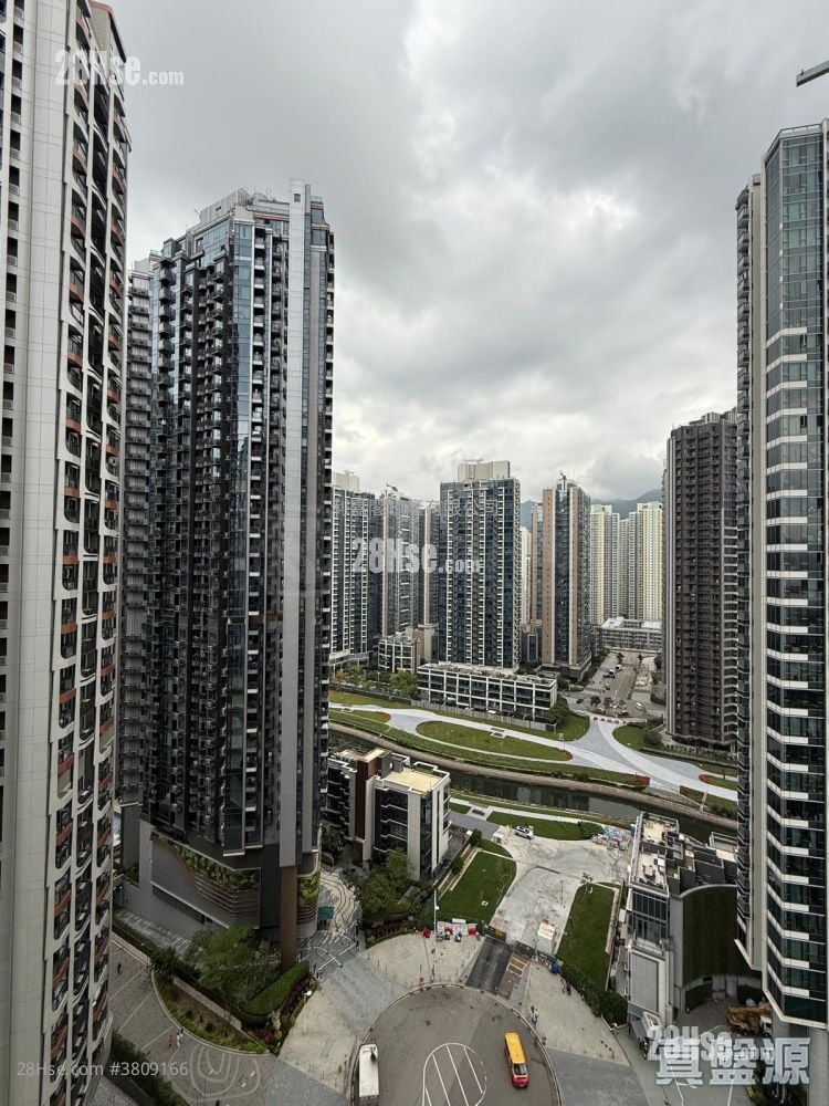 Monaco One Sell 2 Bedrooms 444 ft²