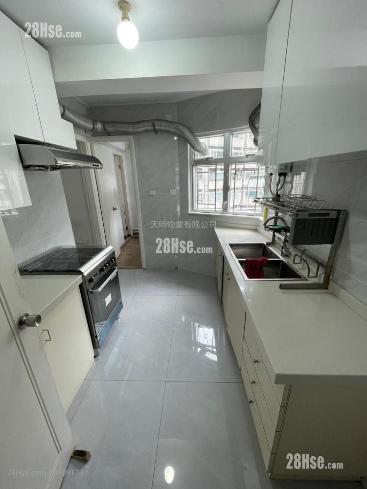 和富中心 租盤 3 房 , 2 浴室 1,308 平方呎