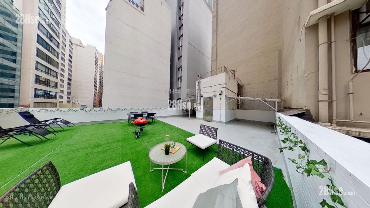 rooftoop: 113-115 Wing Lok Street Rental Studio , 1 Bathroom 230 ft²