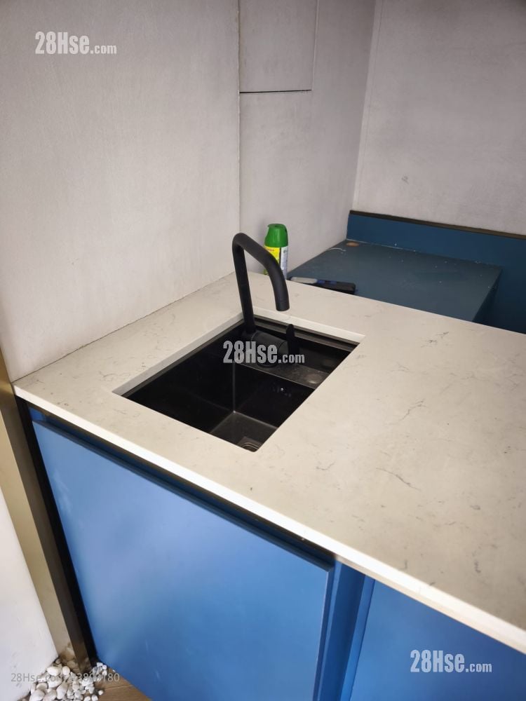 窝打老道79K号怡安阁地下6D3铺 租盘 124 平方尺