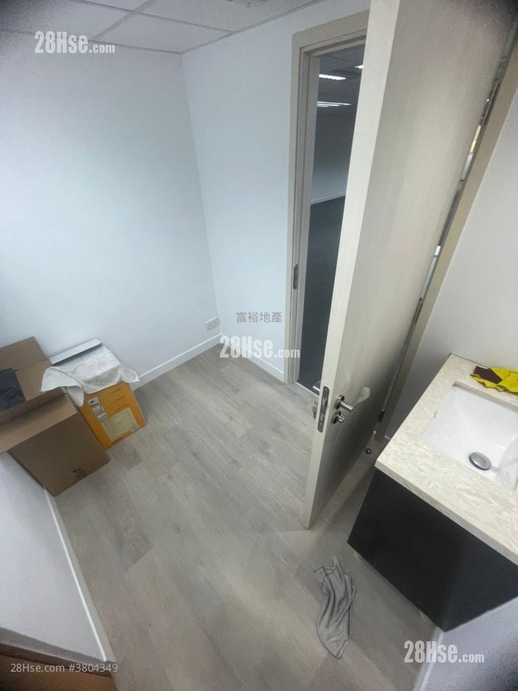 No.59 Des Voeux Road Central Rental 1 Bedroom , 2 Toilets