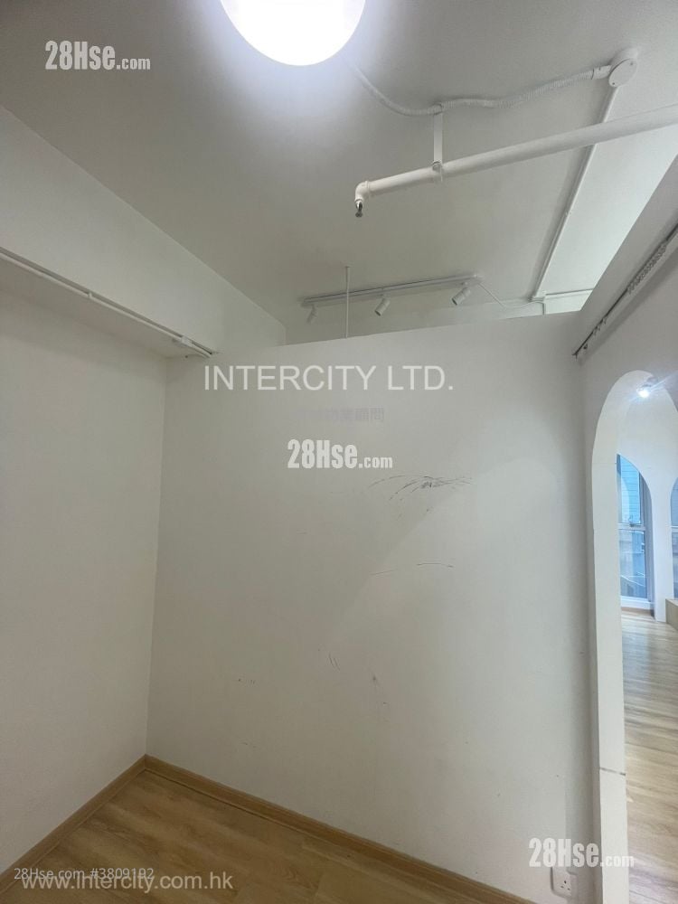 威靈頓街128號 租盤 2 房