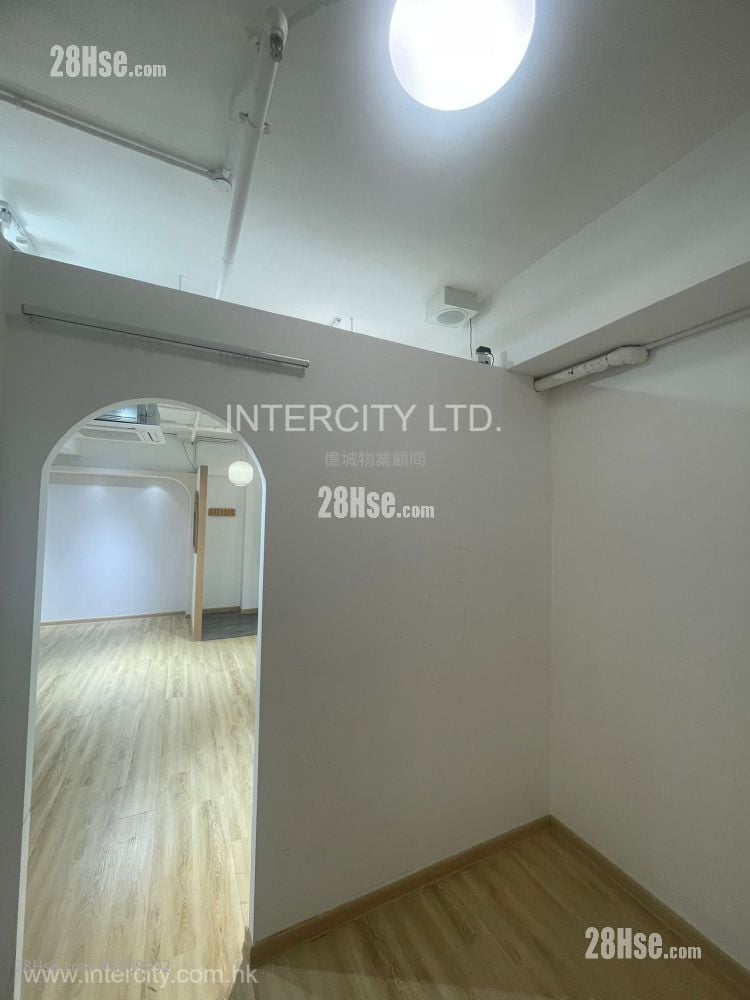 威靈頓街128號 租盤 2 房