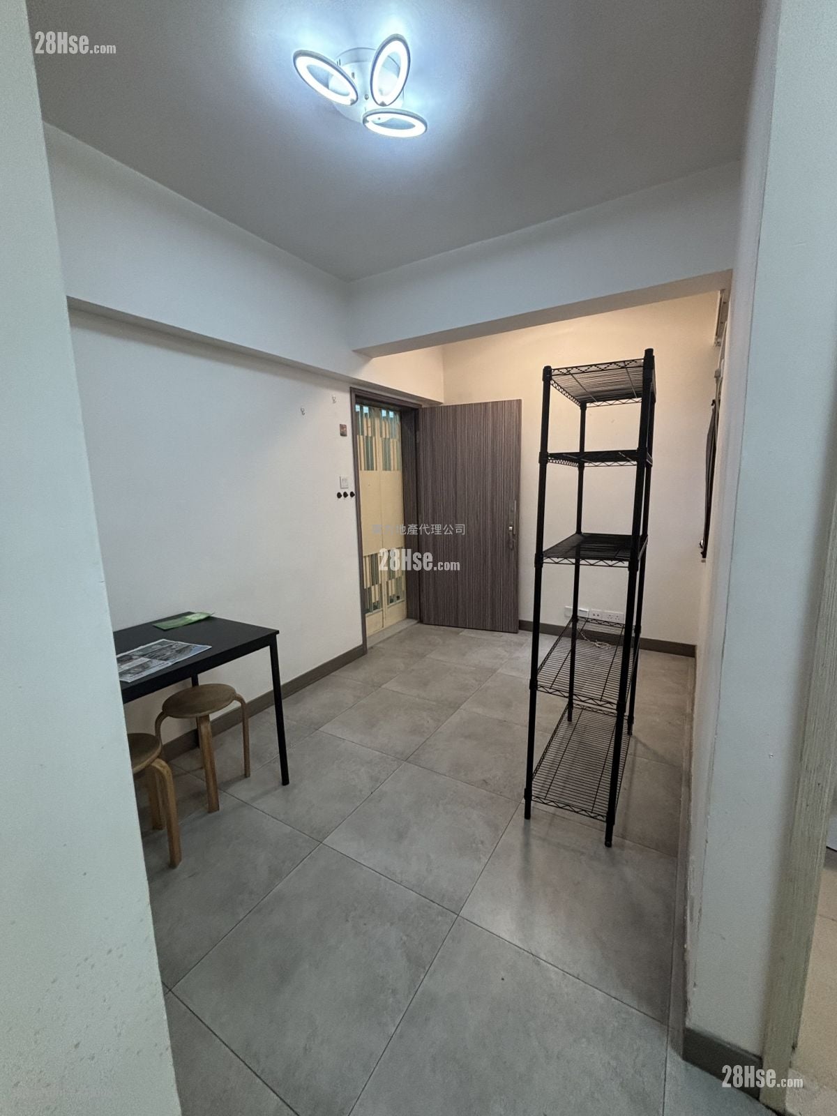 昌兴大厦 租盘 3 房 , 1 浴室 379 平方尺