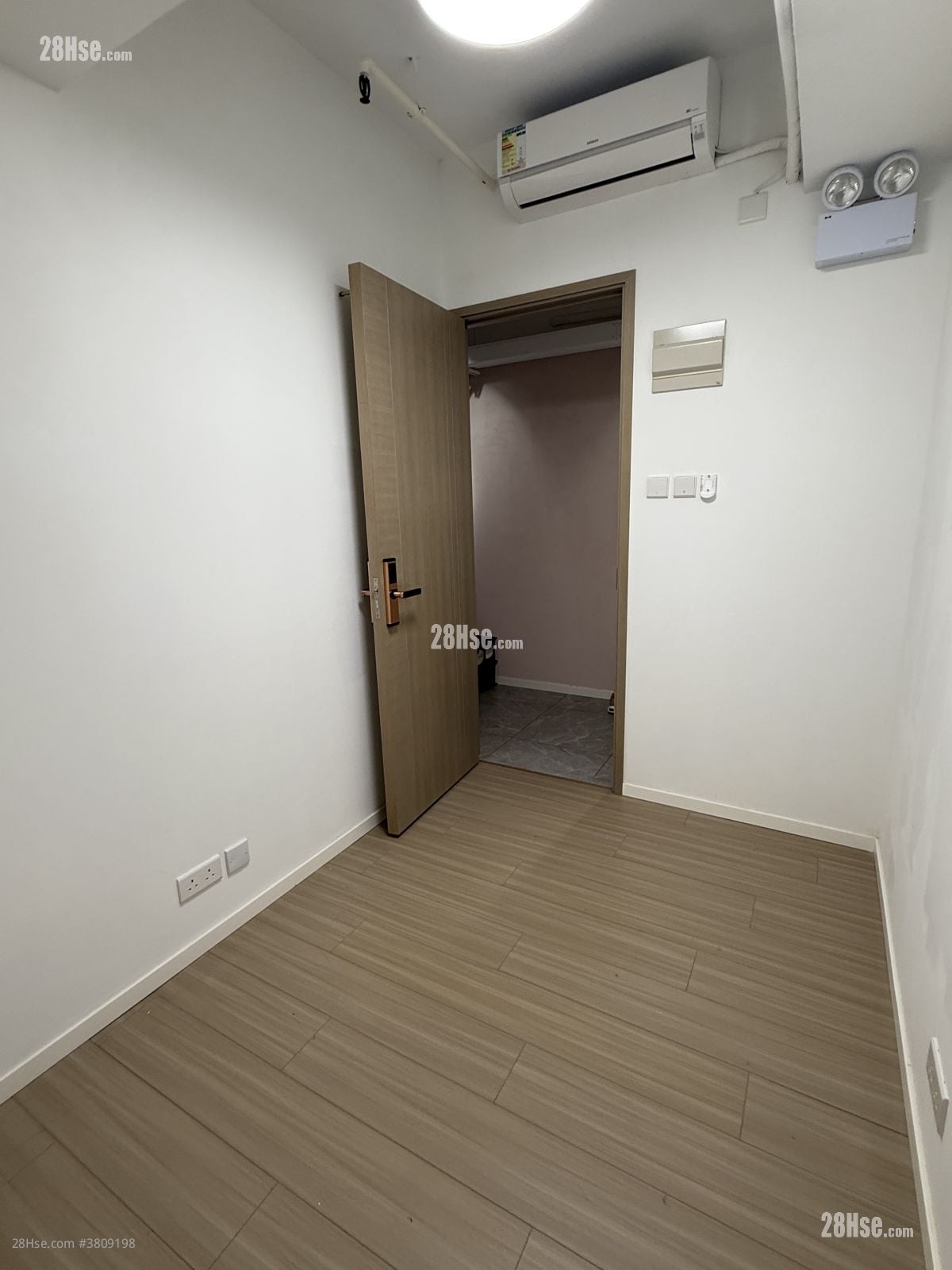 香港工业中心 租盘