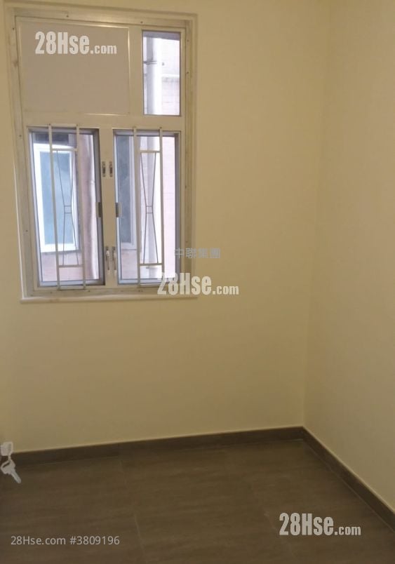 Bell House Rental 2 Bedrooms , 1 Bathroom 459 ft²