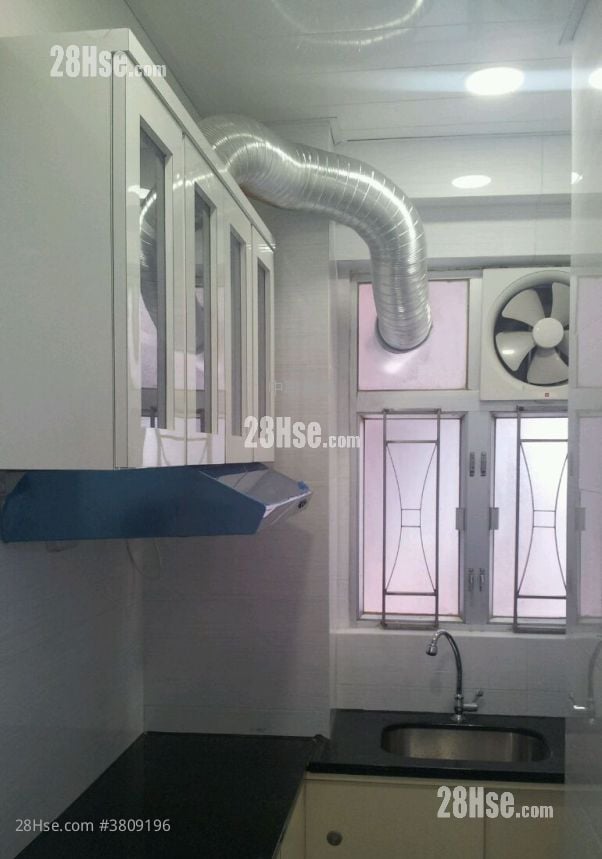 Bell House Rental 2 Bedrooms , 1 Bathroom 459 ft²