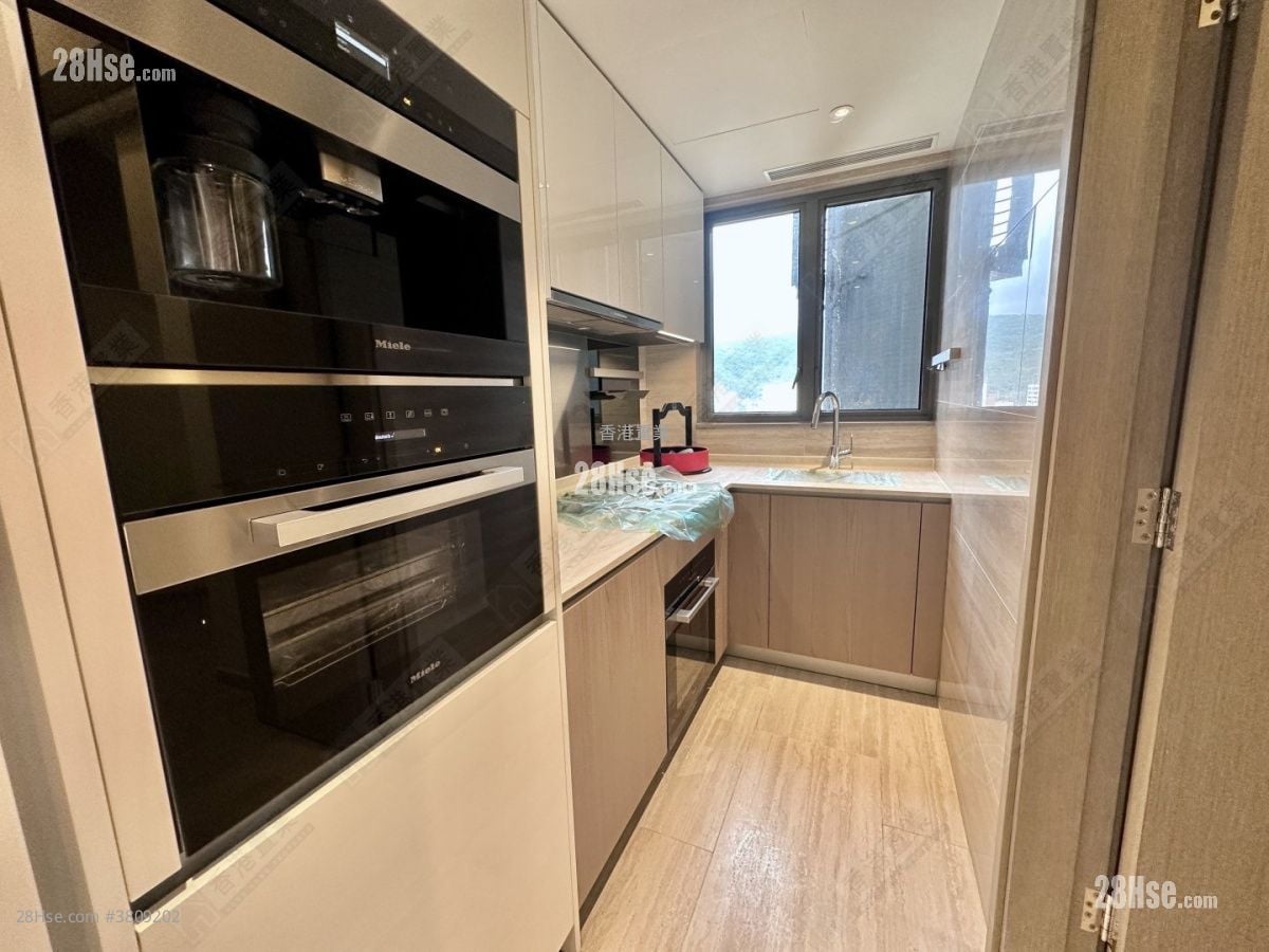 The Southside Rental 3 Bedrooms , 2 Bathrooms 921 ft²