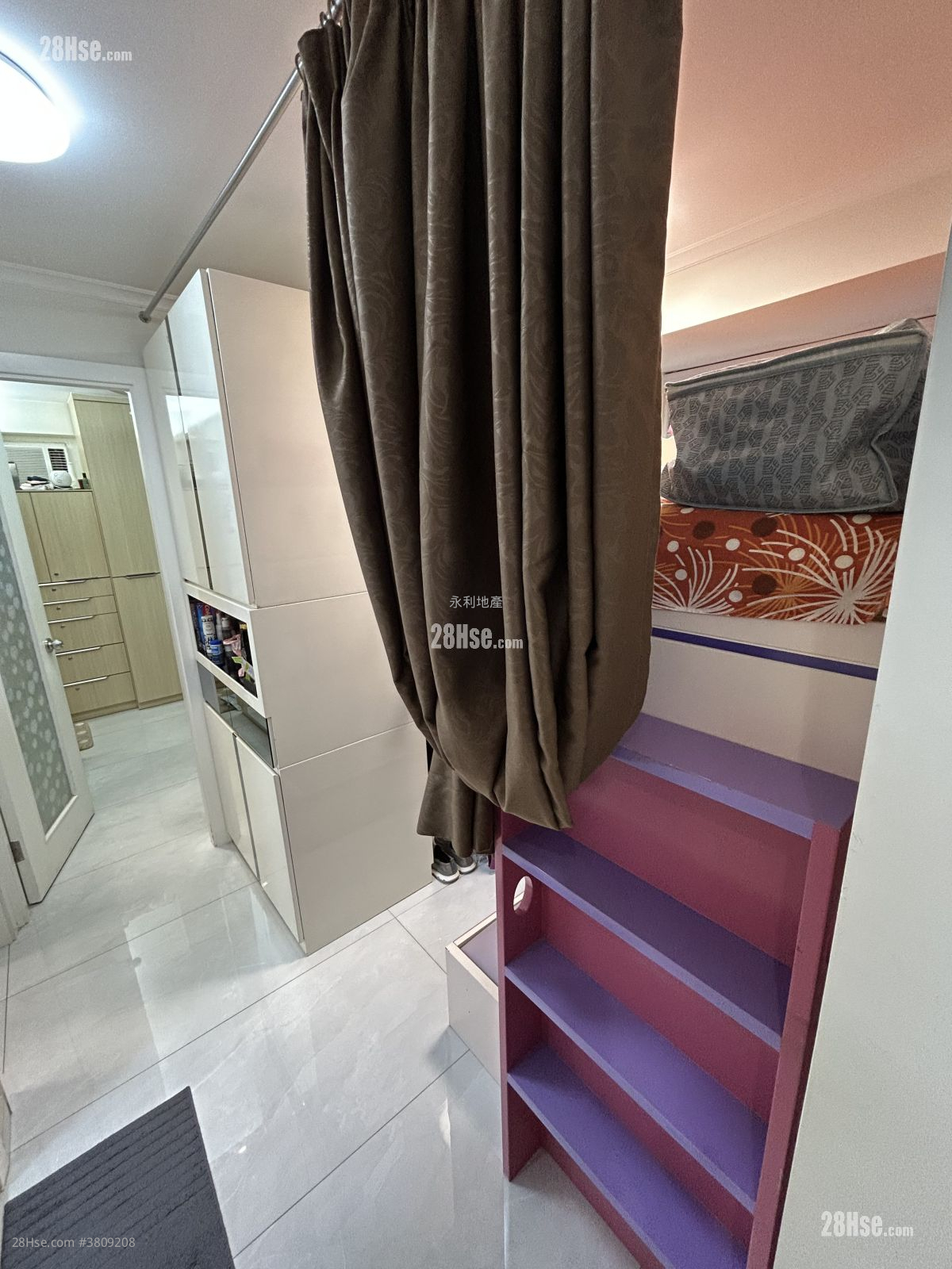 海信大厦 售盘 3 房 , 2 浴室 596 平方尺