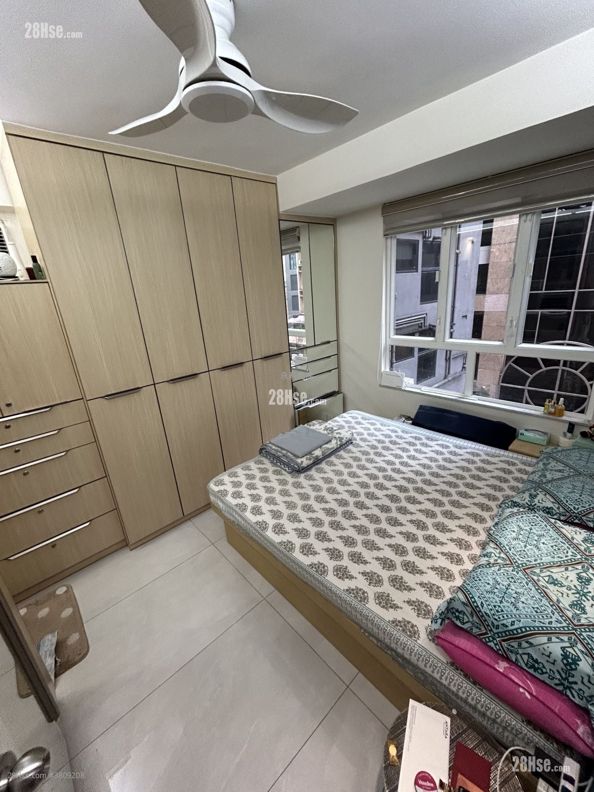 海信大厦 售盘 3 房 , 2 浴室 596 平方尺