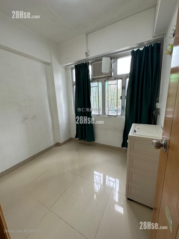 单幢楼房 租盘 2 房 , 1 浴室 310 平方尺