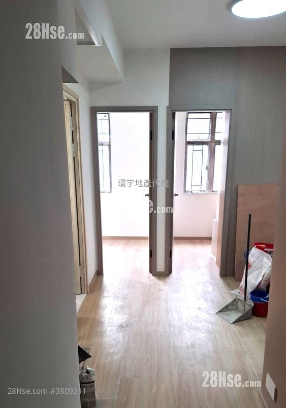 安麗大廈 租盤 2 房 , 1 浴室 283 平方呎