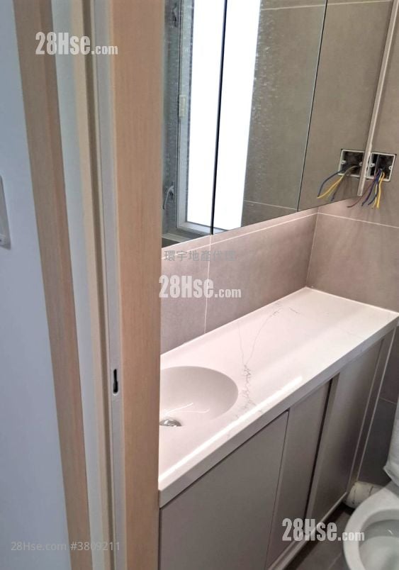 安麗大廈 租盤 2 房 , 1 浴室 283 平方呎