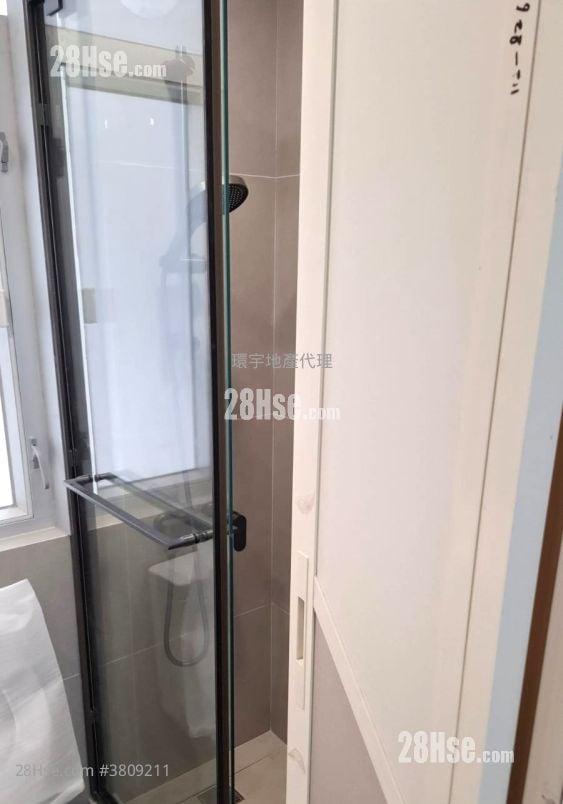 安麗大廈 租盤 2 房 , 1 浴室 283 平方呎