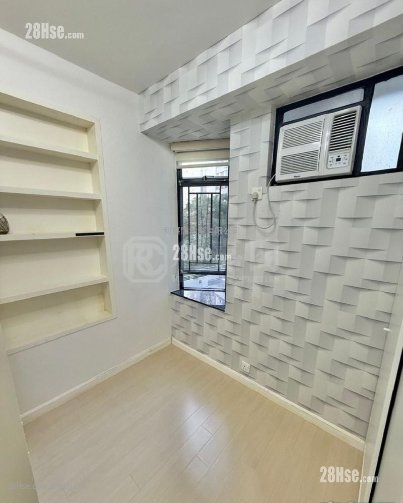 康怡花园 售盘 3 房 , 1 浴室 616 平方尺