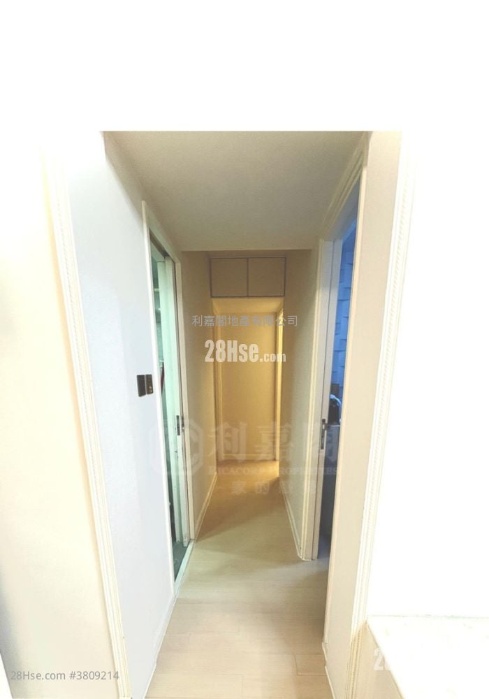 康怡花园 售盘 3 房 , 1 浴室 616 平方尺