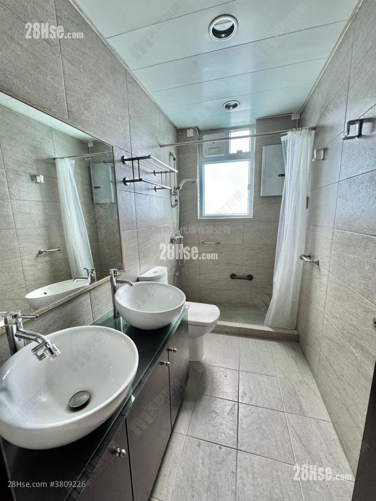 和域台 租盘 3 房 , 2 浴室 1,281 平方尺