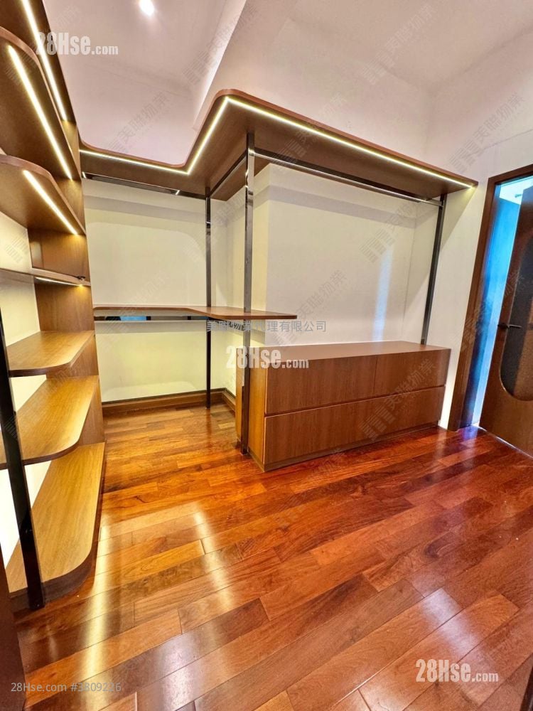 和域台 租盘 3 房 , 2 浴室 1,281 平方尺