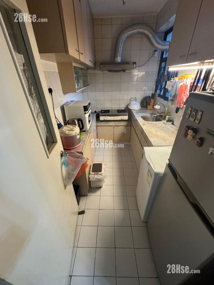 骏发花园 售盘 3 房 , 1 浴室 606 平方尺