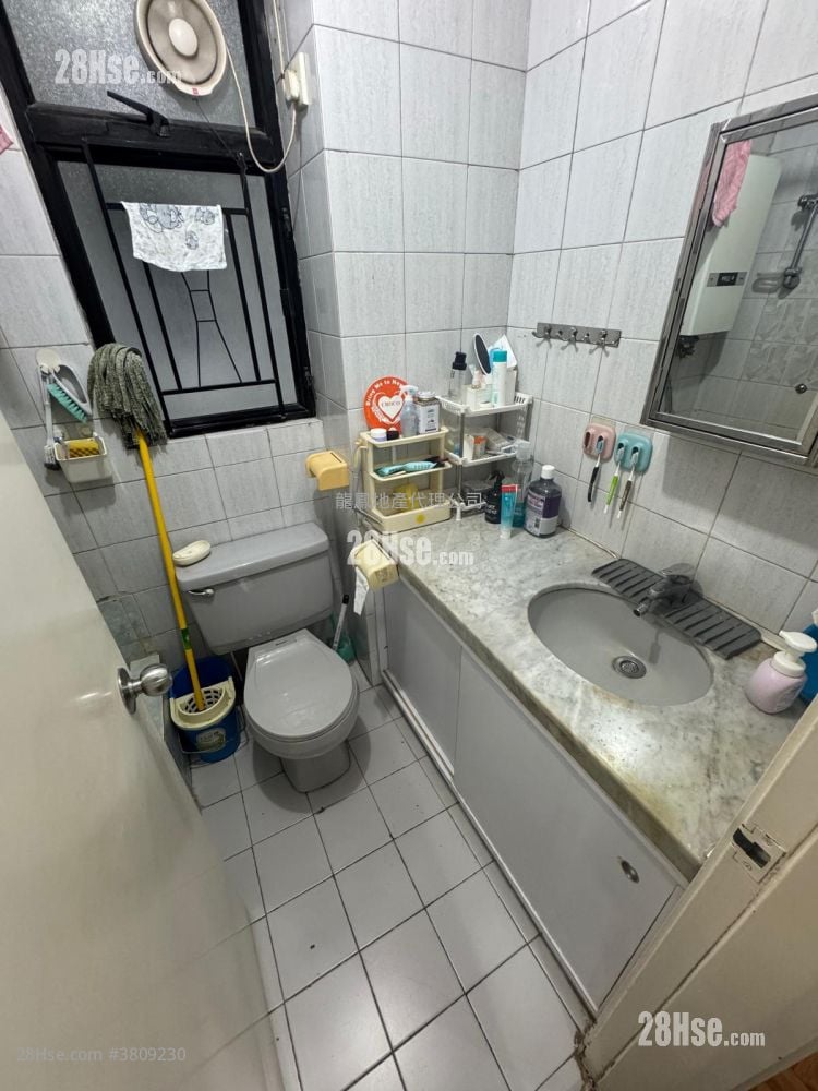 骏发花园 售盘 3 房 , 1 浴室 606 平方尺