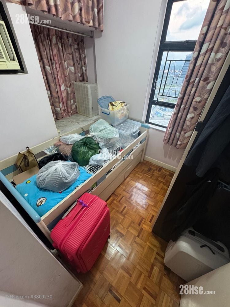 骏发花园 售盘 3 房 , 1 浴室 606 平方尺