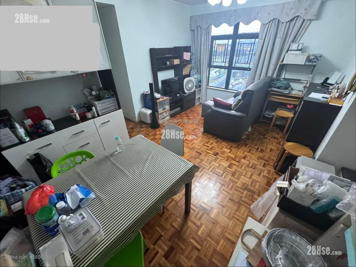 骏发花园 售盘 3 房 , 1 浴室 606 平方尺