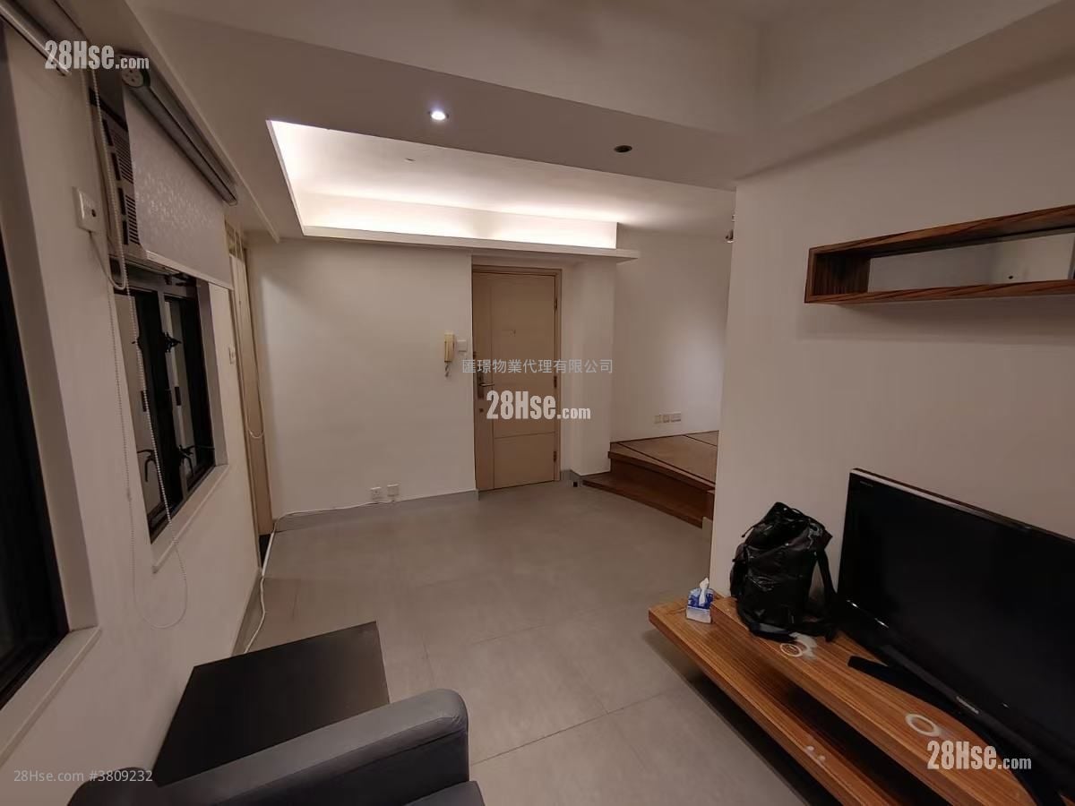 Wing Ga Building Rental 2 Bedrooms , 1 Bathroom 348 ft²