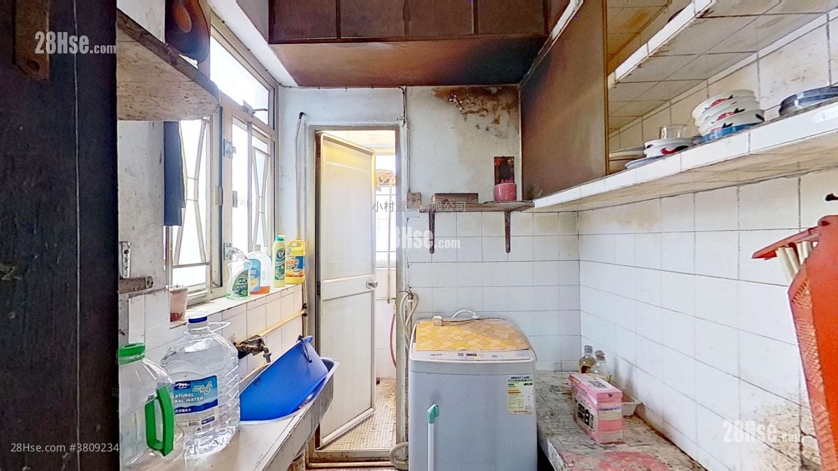 厨房: 华里6-7号 租盘 2 房 , 1 浴室 377 平方尺