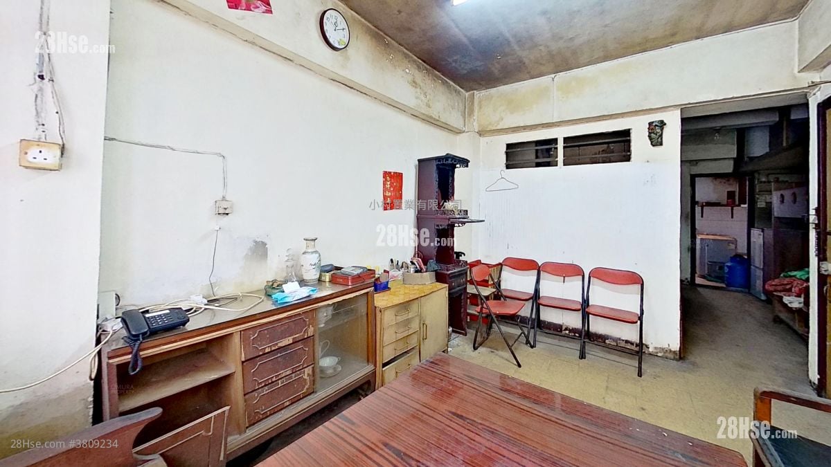 厅: 华里6-7号 租盘 2 房 , 1 浴室 377 平方尺