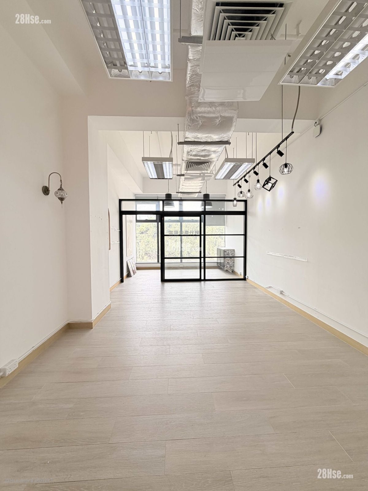 金百盛中心 租盘 1 房 , 1 厕所