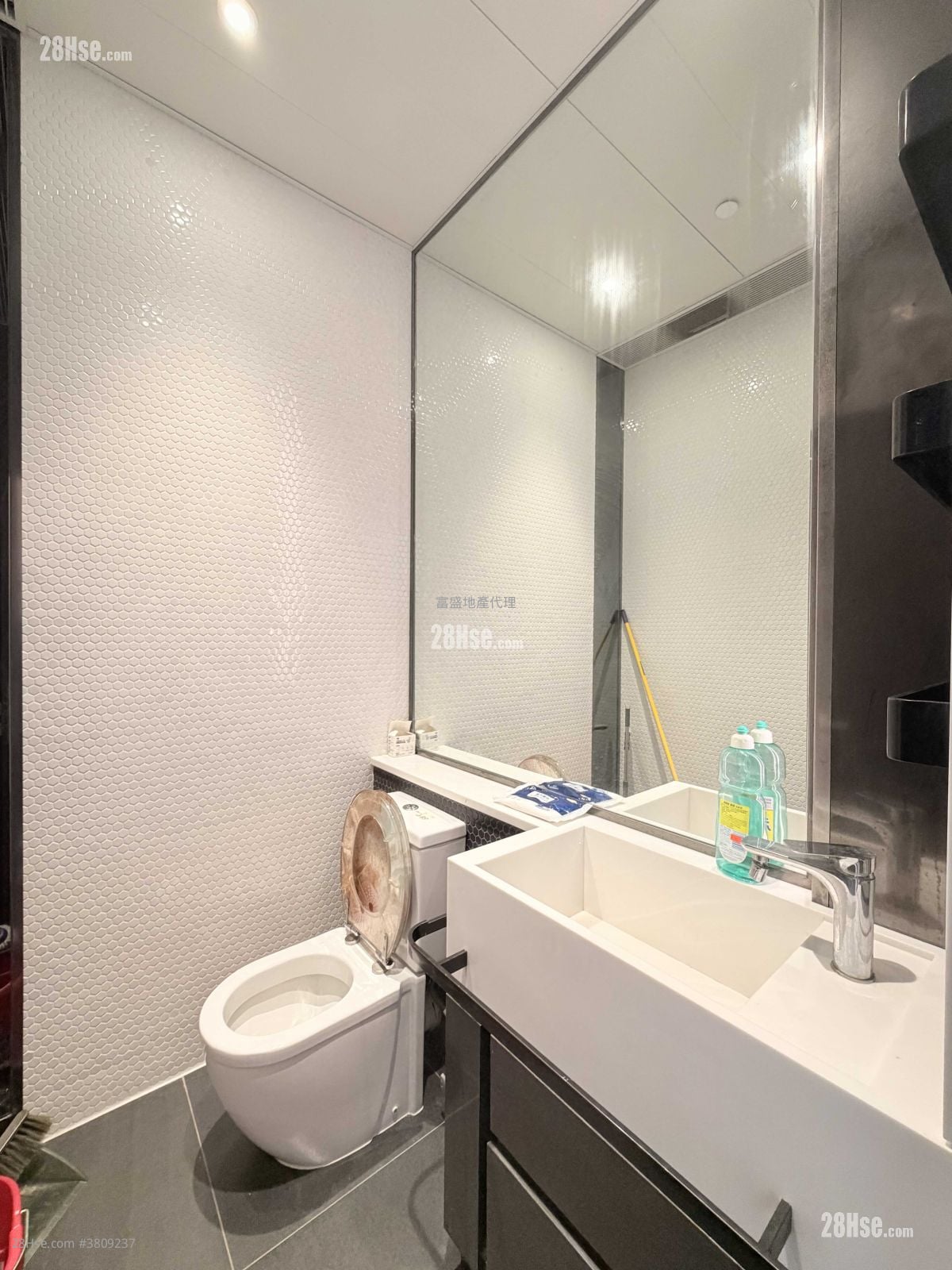 金百盛中心 租盘 1 房 , 1 厕所