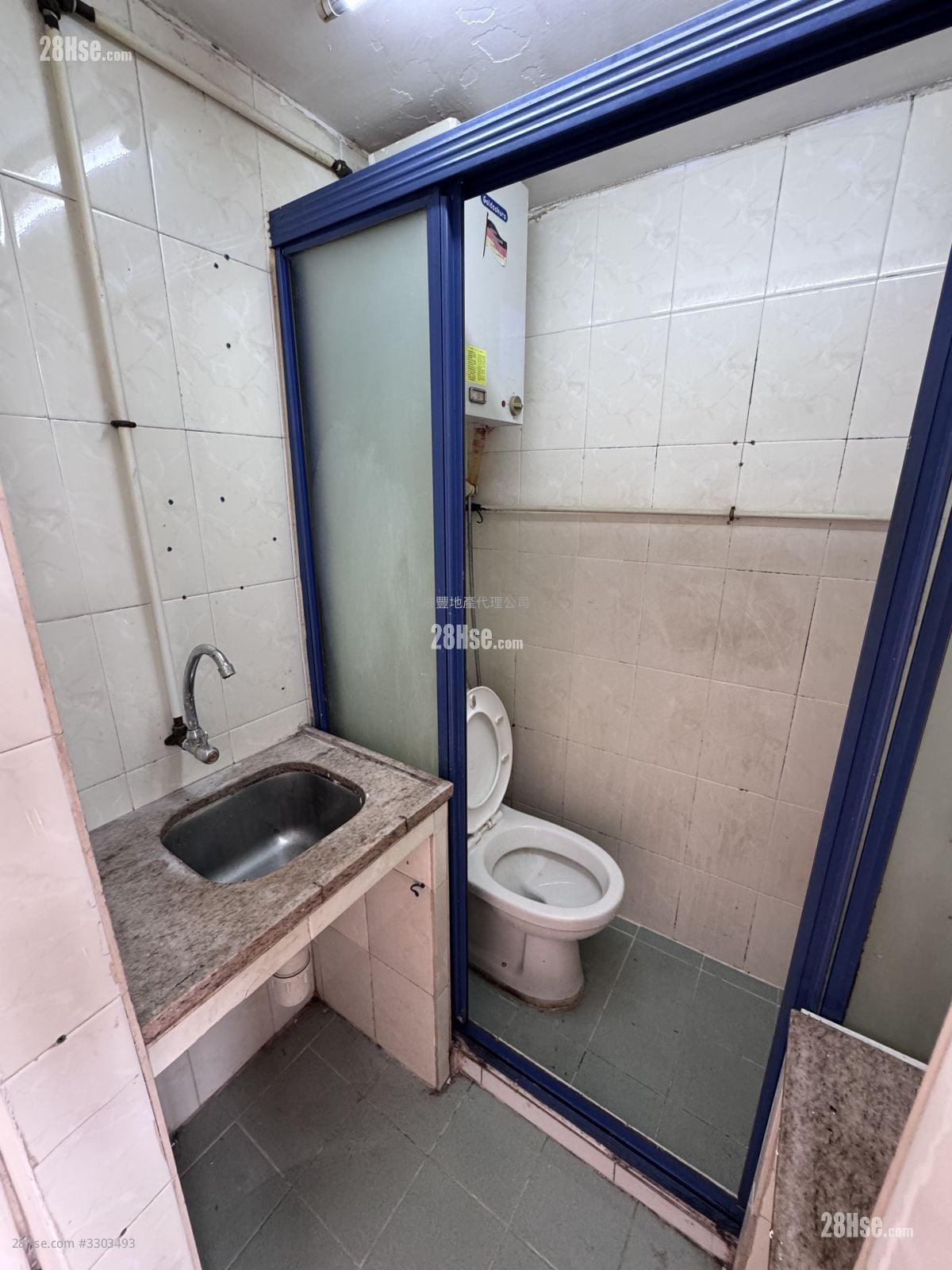 宝兴大楼 租盘 开放式间隔 , 1 浴室 130 平方尺