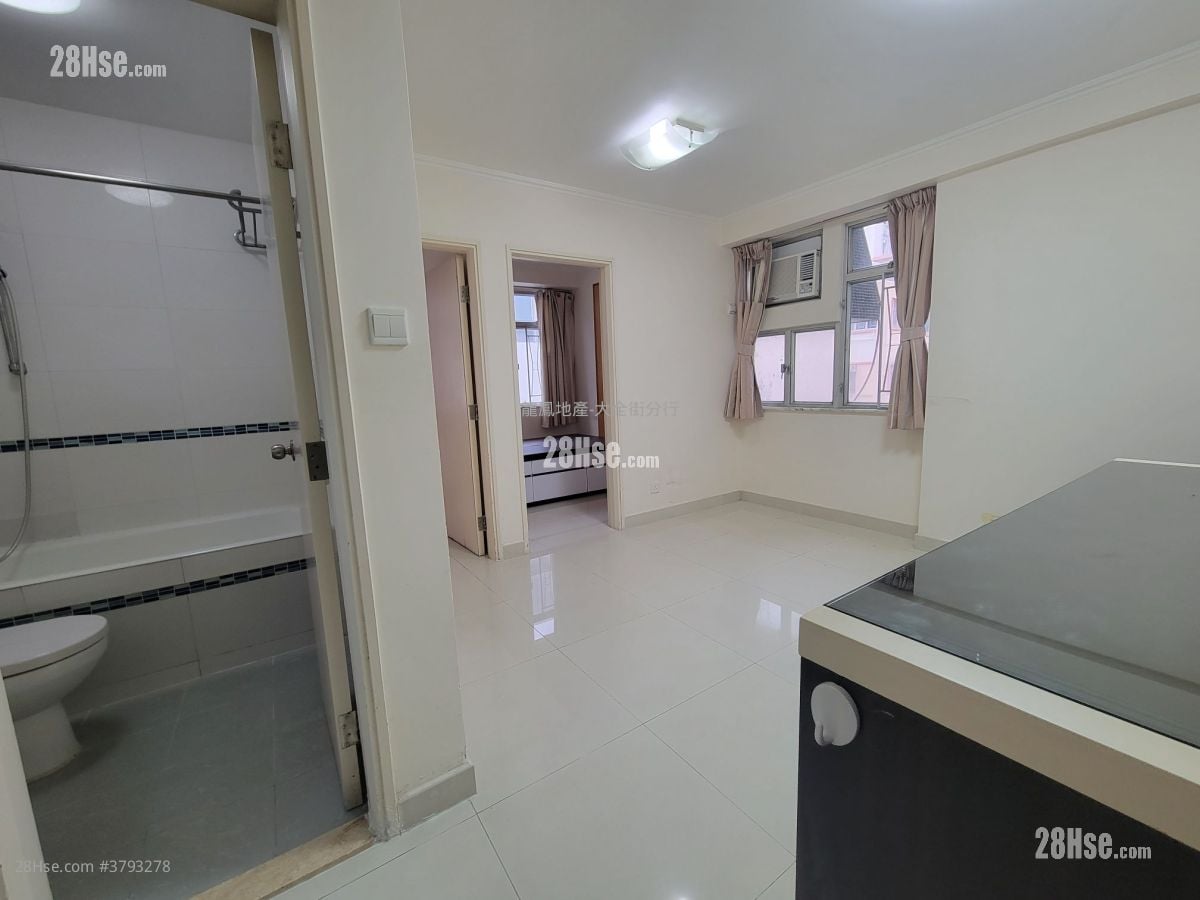 June Garden Rental 2 Bedrooms , 1 Bathroom 357 ft²